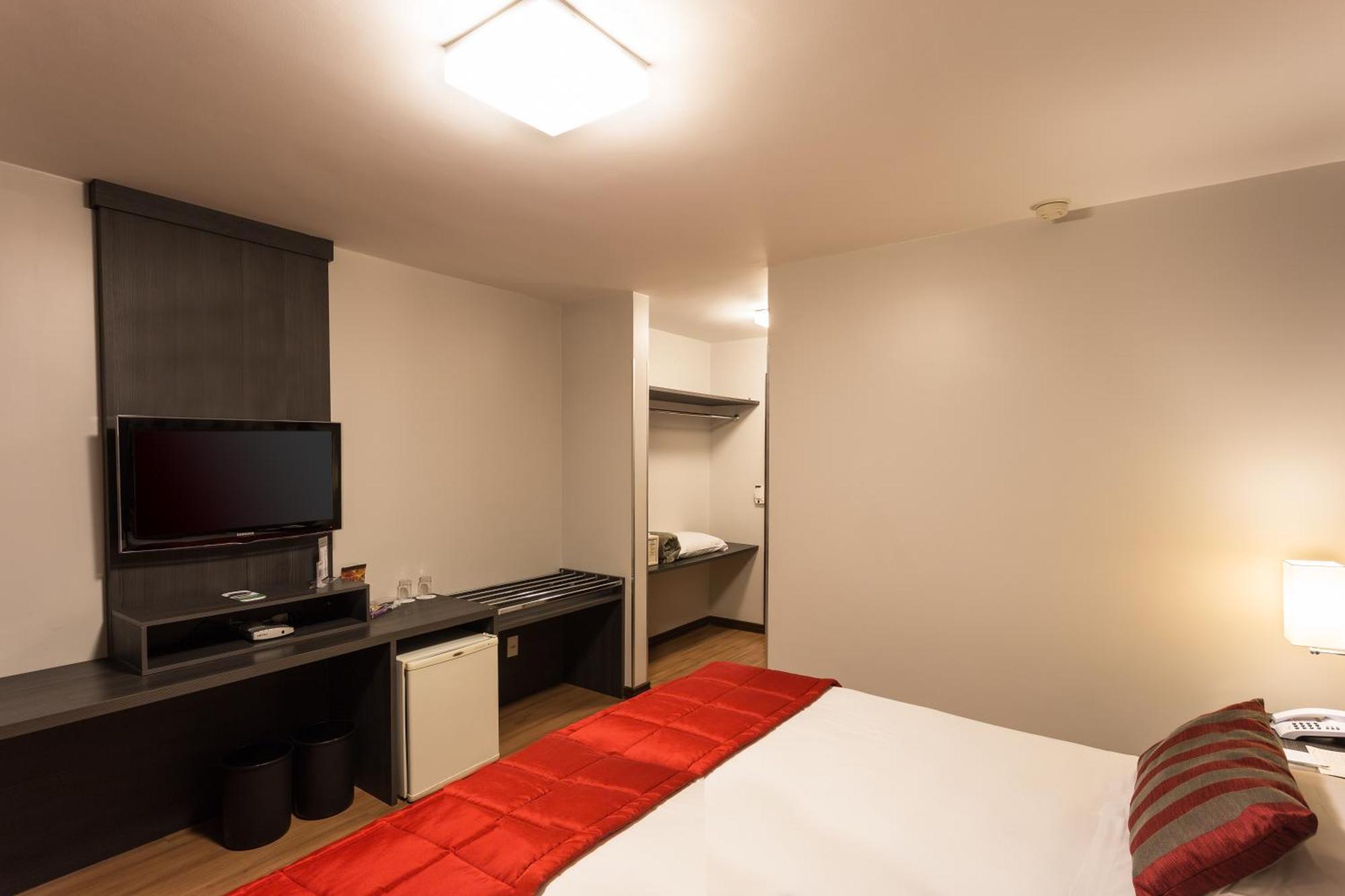 Faial Prime Suites Florianópolis Стая снимка